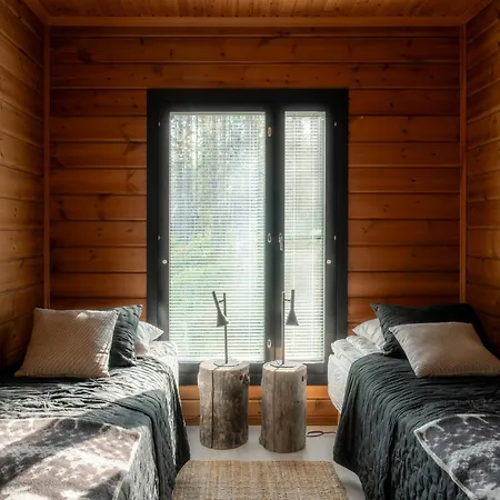 Naava - A Cozy With Two Saunas And Hill Views 木屋 *