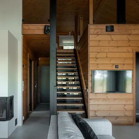 Naava - A Cozy With Two Saunas And Hill Views 木屋 鲁卡