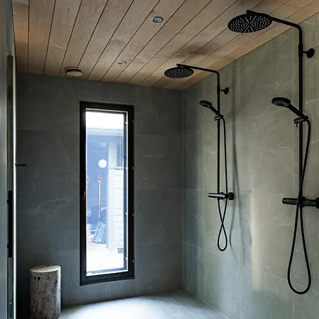 Naava - A Cozy With Two Saunas And Hill Views 木屋 *