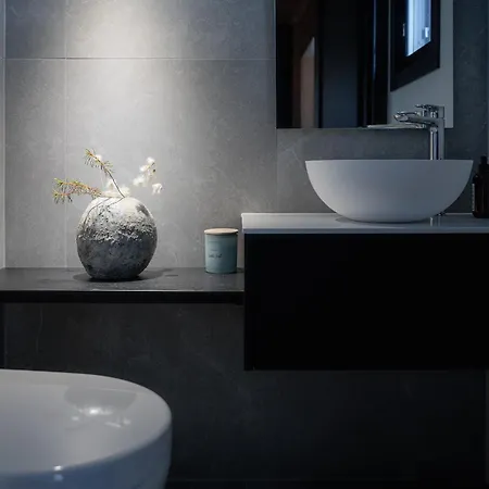 Naava - A Cozy With Two Saunas And Hill Views Chalet *